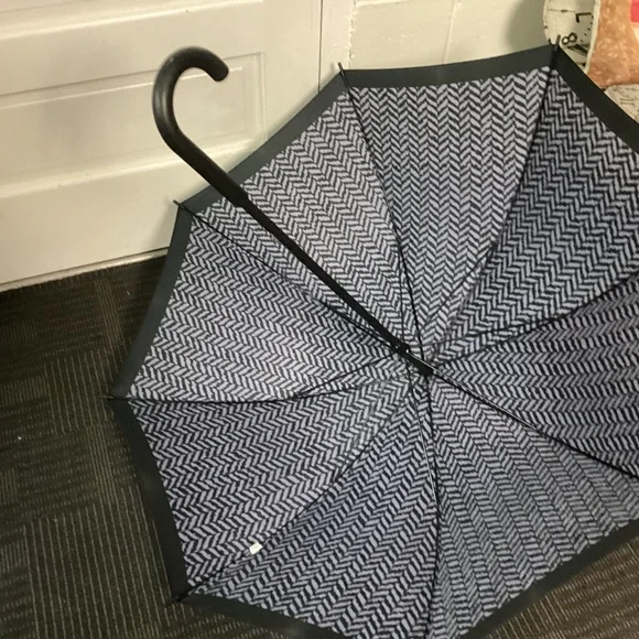 HALSTON vintage, beautiful umbrella, purples, and black - Picture 2 of 7